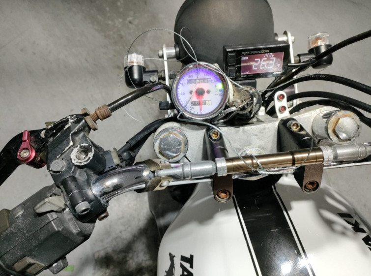 Мотоцикл Kawasaki BALIUS ZR250 с пробегом 3204 km