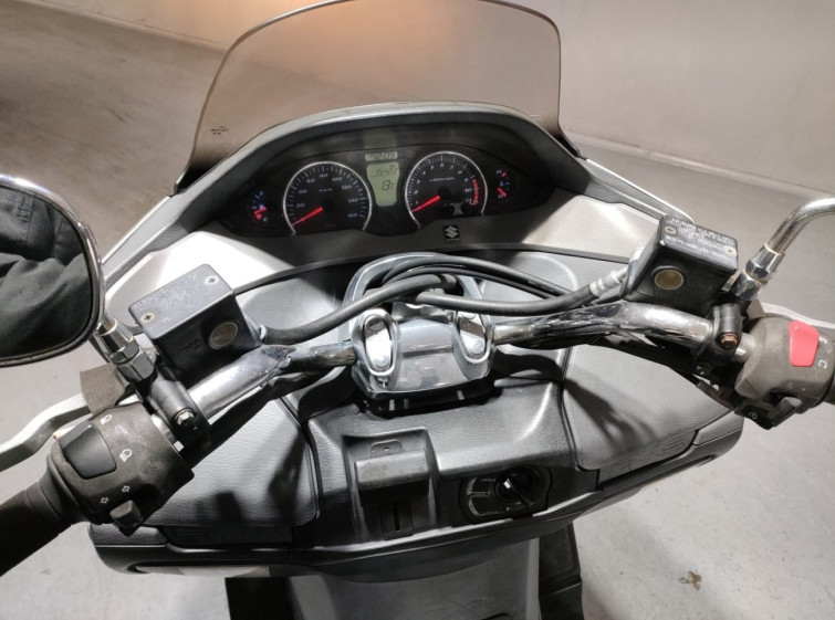 Мотоцикл Suzuki SKYWAVE 250S с пробегом 15422 km