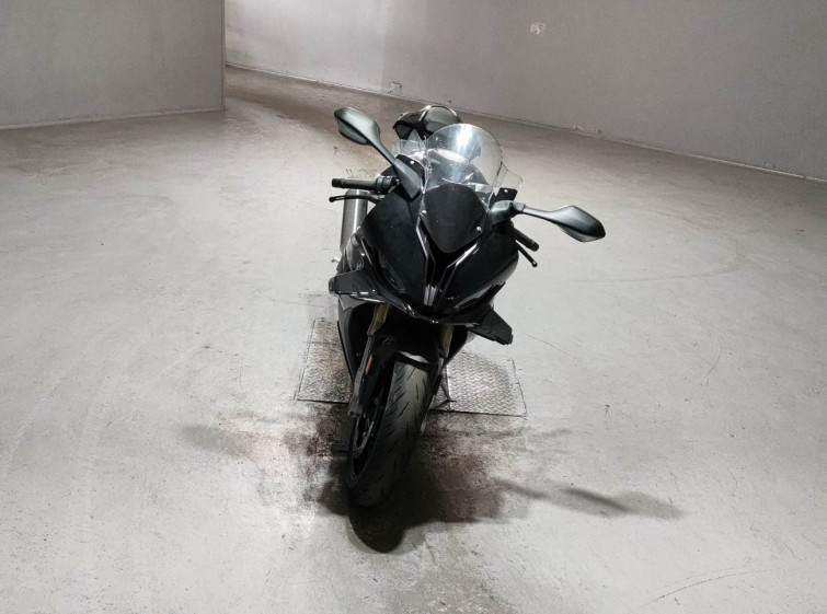 Мотоцикл BMW S1000RR с пробегом 7221 km