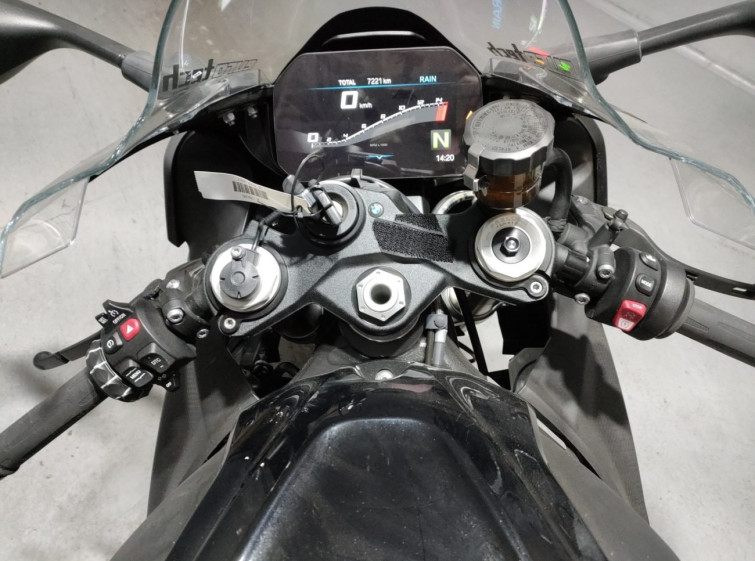Мотоцикл BMW S1000RR с пробегом 7221 km