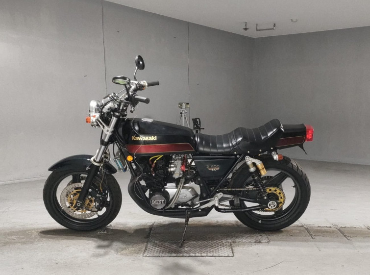 Мотоцикл Kawasaki Z400FX з пробігом 37238 km