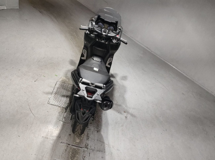 Мотоцикл Yamaha T-MAX560 з пробігом 7599 km