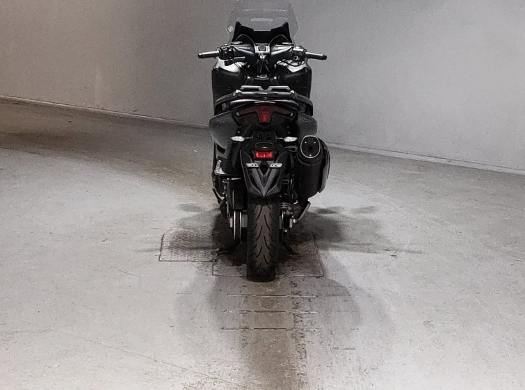 Мотоцикл Yamaha T-MAX560 з пробігом 7599 km