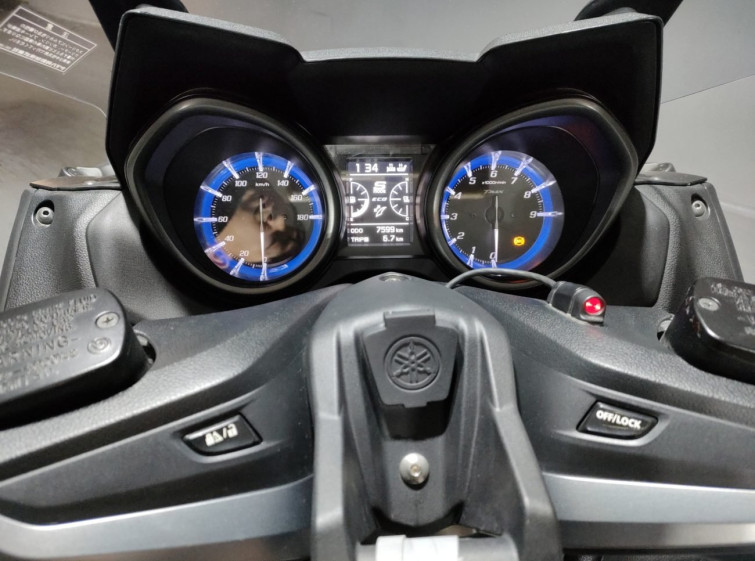Мотоцикл Yamaha T-MAX560 з пробігом 7599 km