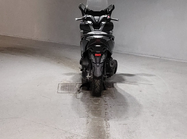 Мотоцикл Honda FORZA з пробігом 33590 km