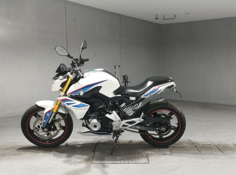 Мотоцикл BMW G310R с пробегом 1885 km