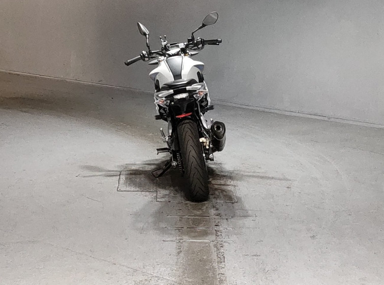 Мотоцикл BMW G310R с пробегом 1885 km