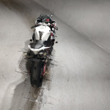 Мотоцикл Yamaha YZF-R1 с пробегом 23295 km