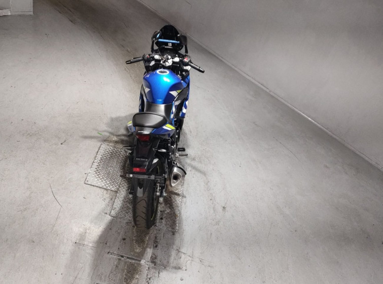Мотоцикл Suzuki GSX250R с пробегом 9275 km