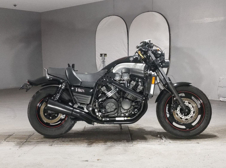 Мотоцикл Yamaha V-MAX1200 з пробігом 27213 km