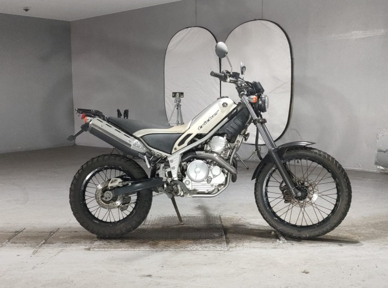 Мотоцикл Yamaha TRICKER з пробігом 18754 km