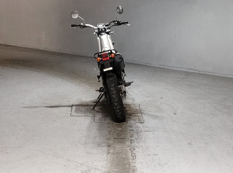 Мотоцикл Yamaha TRICKER з пробігом 18754 km