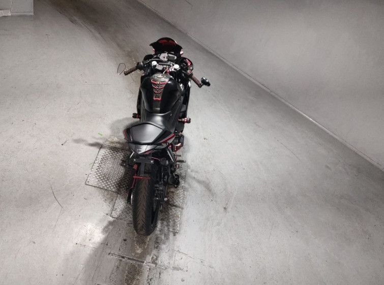 Мотоцикл Yamaha YZF-R25 з пробігом 16204 km