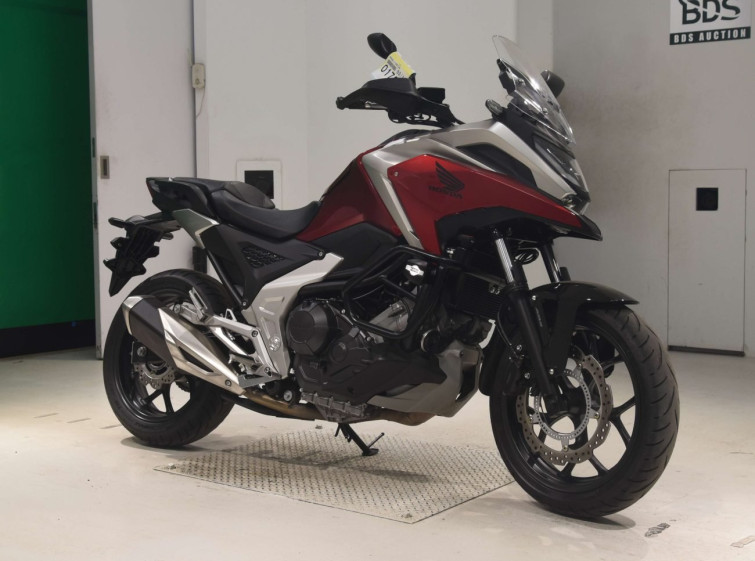 Мотоцикл Honda NC750X з пробігом 13914 km