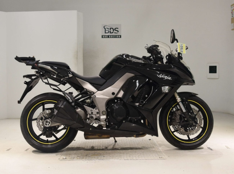 Мотоцикл Kawasaki NINJA1000A с пробегом 42378 km