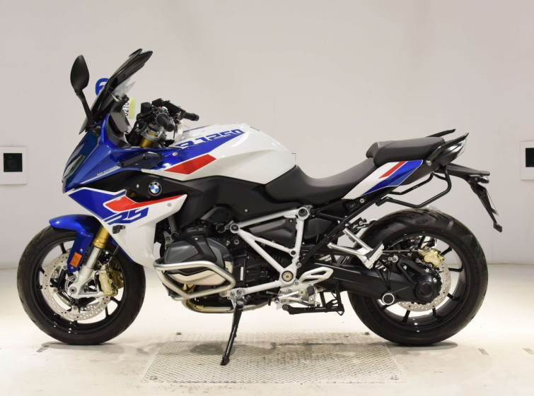 Мотоцикл BMW R1250RS с пробегом 4 km