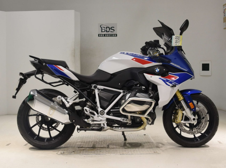 Мотоцикл BMW R1250RS с пробегом 4 km