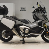 Мотоцикл Honda X-ADV750-2 з пробігом 4251 km