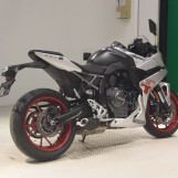 Мотоцикл Suzuki GSX-8R с пробегом 4812 km