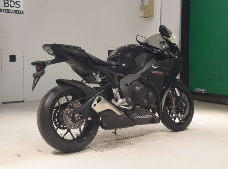 Мотоцикл Honda CBR1000RRA с пробегом 30772 km