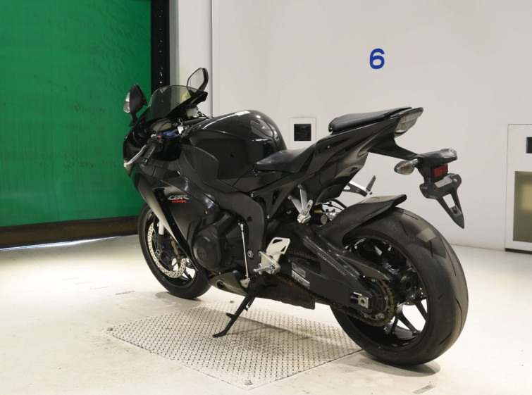 Мотоцикл Honda CBR1000RRA с пробегом 30772 km