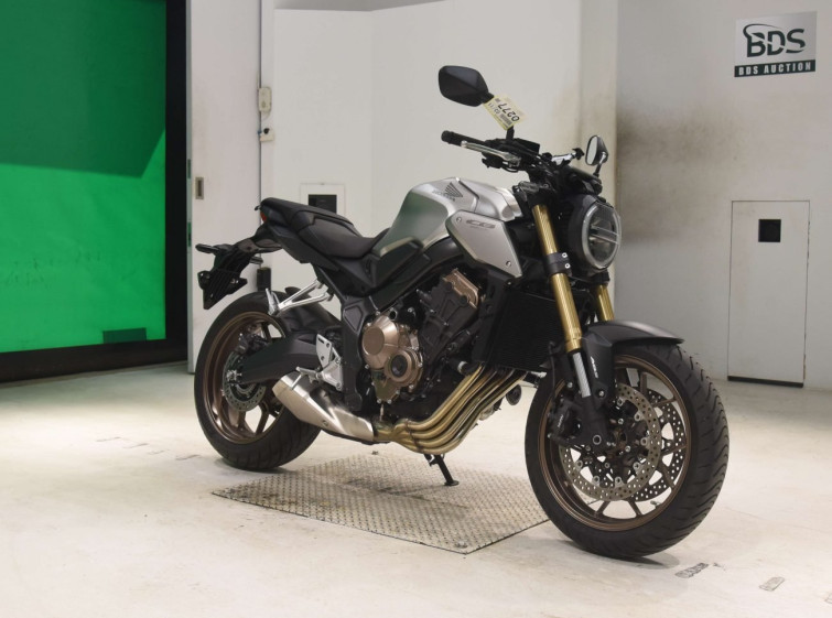 Мотоцикл Honda CB650R з пробігом 1555 km