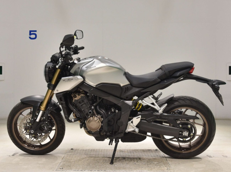 Мотоцикл Honda CB650R з пробігом 1555 km