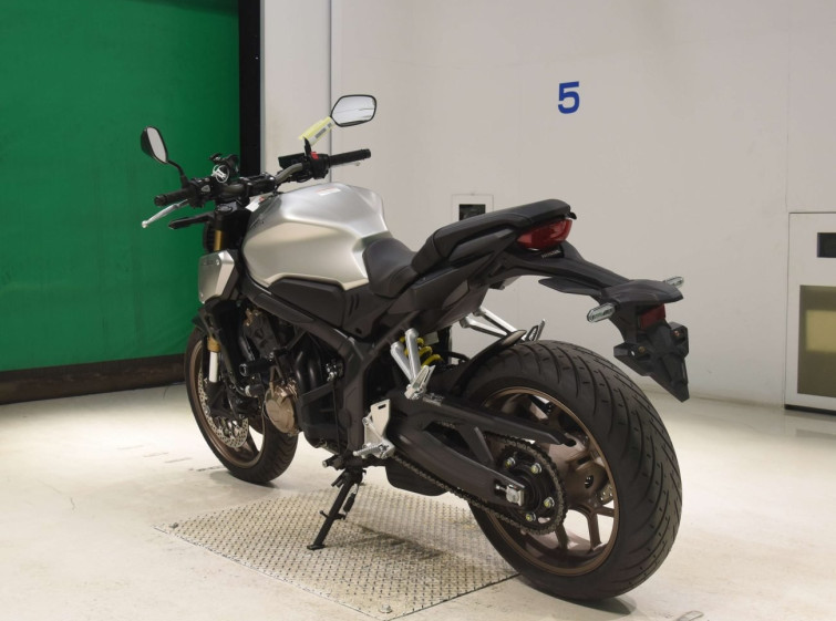 Мотоцикл Honda CB650R з пробігом 1555 km