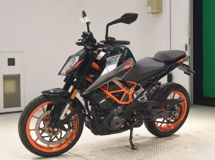 Мотоцикл KTM 390 DUKE с пробегом 10037 km