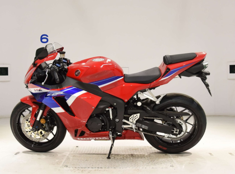 Мотоцикл Honda CBR600RR з пробігом 1206 km