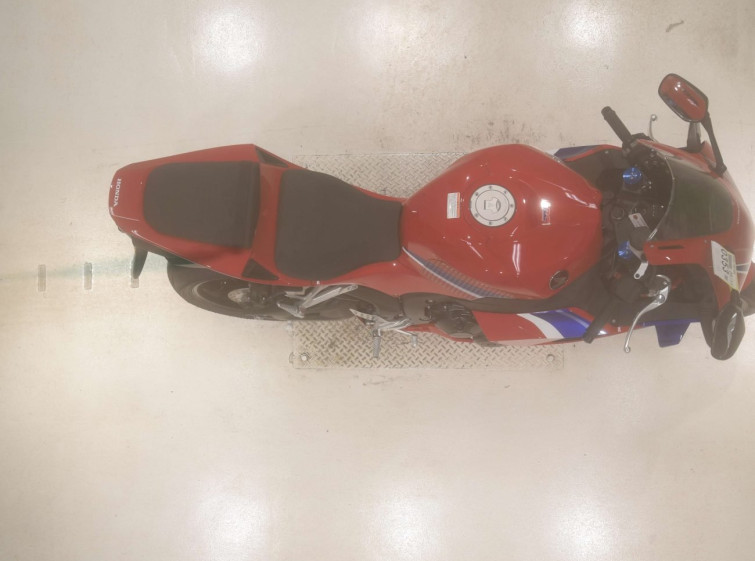 Мотоцикл Honda CBR600RR з пробігом 1206 km