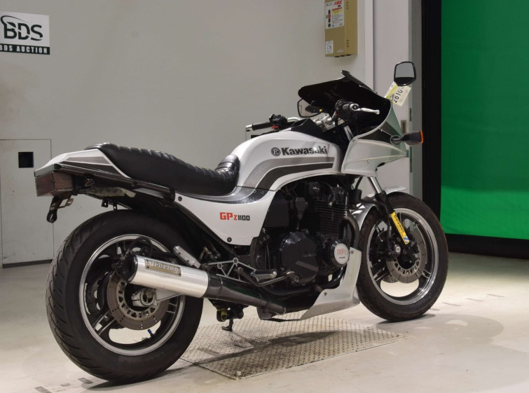 Мотоцикл Kawasaki GPZ1100 с пробегом 44129 km