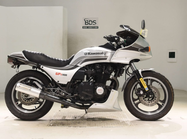 Мотоцикл Kawasaki GPZ1100 с пробегом 44129 km