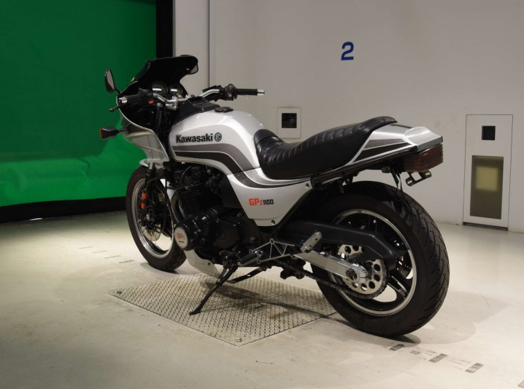 Мотоцикл Kawasaki GPZ1100 с пробегом 44129 km
