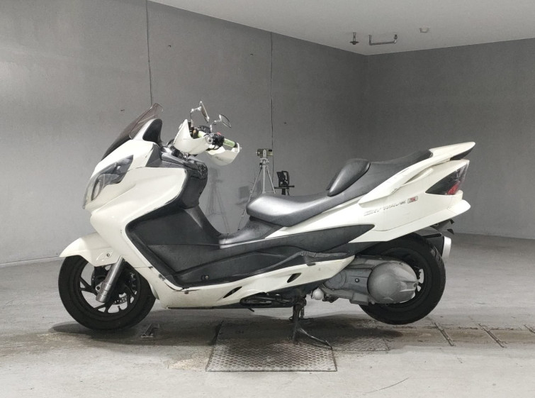 Мотоцикл Suzuki SKYWAVE 250S с пробегом 43497 km
