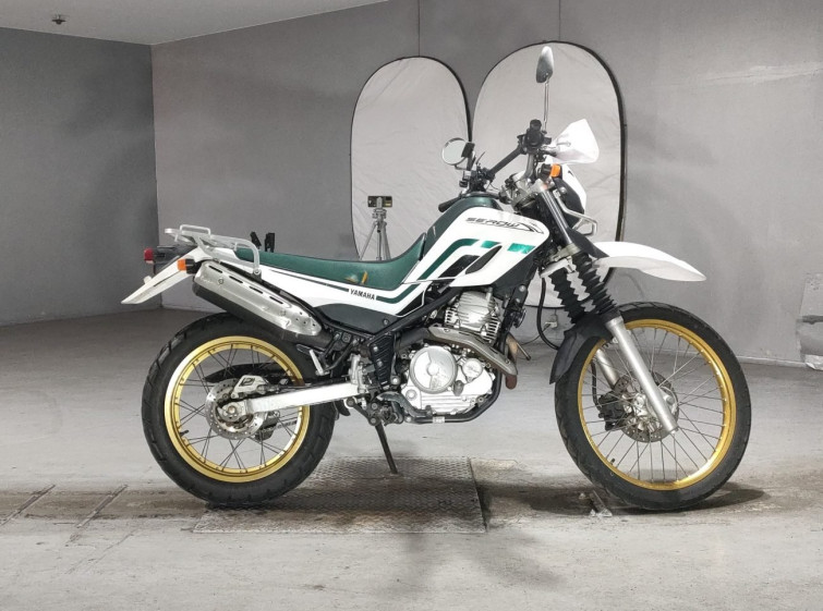 Мотоцикл Yamaha SEROW XT250 с пробегом 33431 km