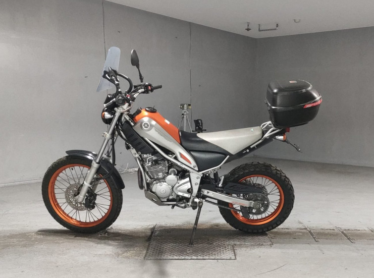 Мотоцикл Yamaha TRICKER с пробегом 14034 km