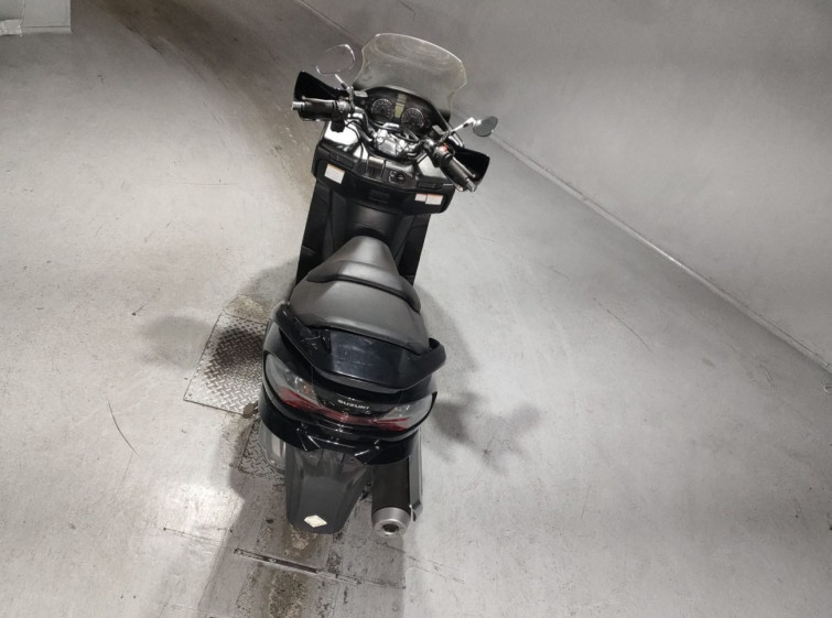 Мотоцикл Suzuki SKYWAVE 400 с пробегом 77001 km