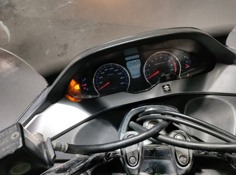 Мотоцикл Suzuki SKYWAVE 400 с пробегом 77001 km