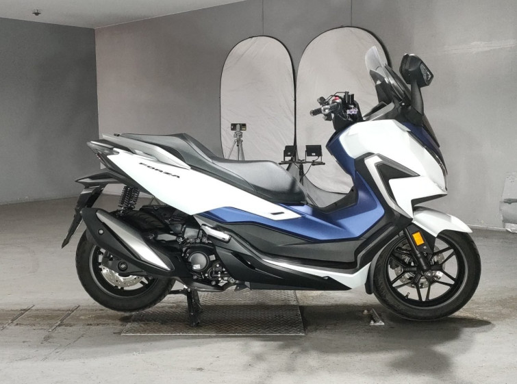 Мотоцикл Honda FORZA з пробігом 6522 km