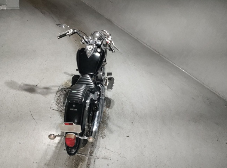 Мотоцикл Yamaha DRAGSTAR XVS400 CLASSIC с пробегом 23132 km