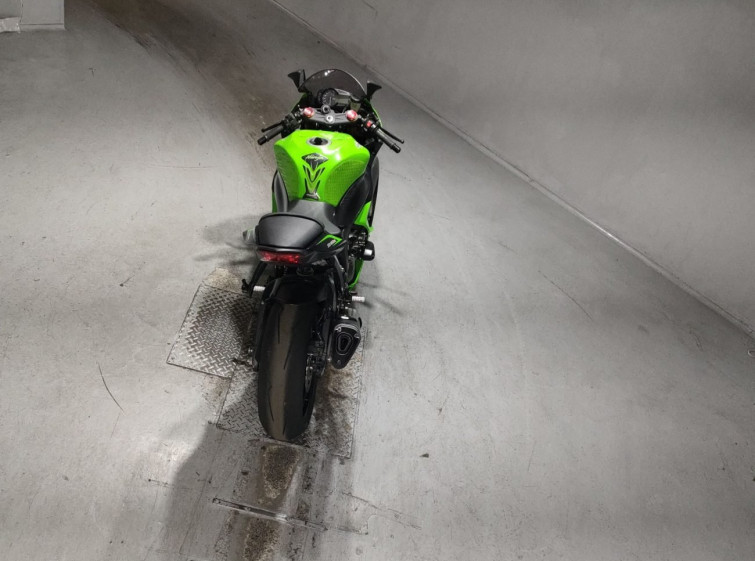 Мотоцикл Kawasaki ZX-6R з пробігом 18890 km