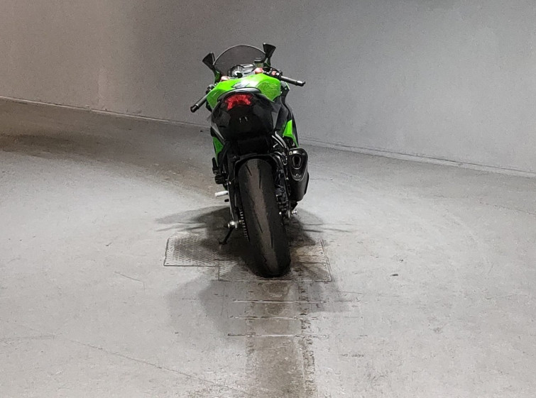 Мотоцикл Kawasaki ZX-6R з пробігом 18890 km