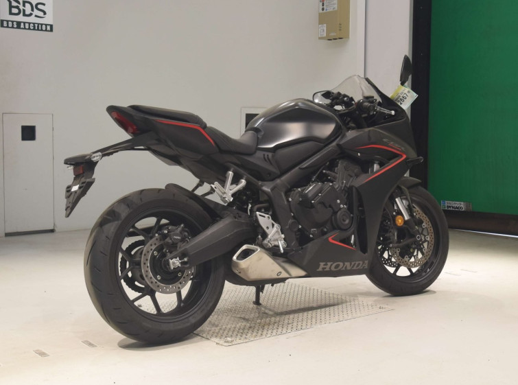 Мотоцикл Honda CBR650F з пробігом 2442 km
