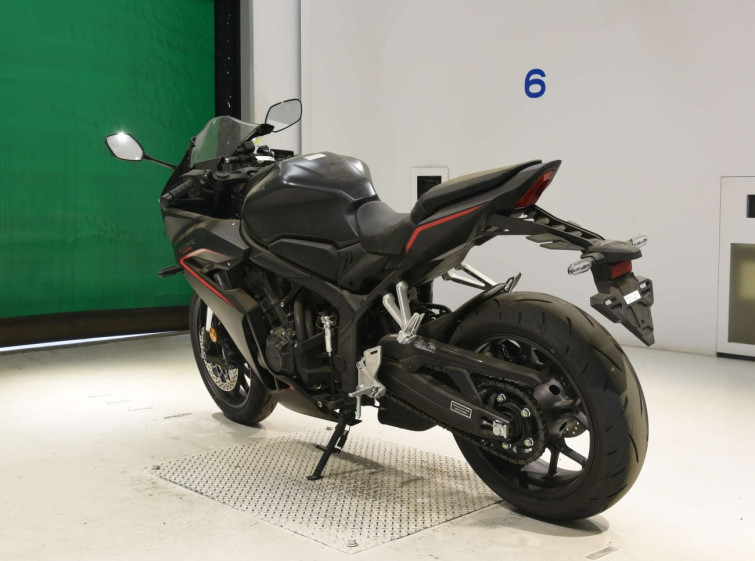 Мотоцикл Honda CBR650F з пробігом 2442 km