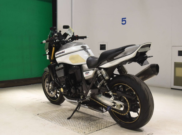 Мотоцикл Kawasaki ZRX1200D с пробегом 72488 km