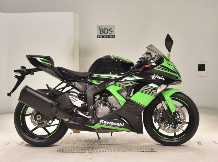 Мотоцикл Kawasaki ZX-6R с пробегом 8461 km