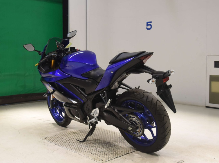 Мотоцикл Yamaha YZF-R25 с пробегом 7241 km