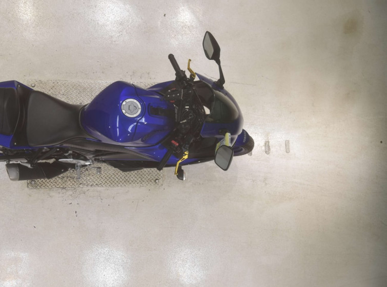 Мотоцикл Yamaha YZF-R25 с пробегом 7241 km