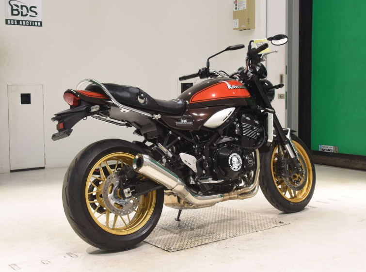 Мотоцикл Kawasaki Z900RS с пробегом 18114 km